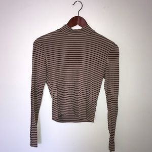 Cropped High Neck Long Sleeve Shirt